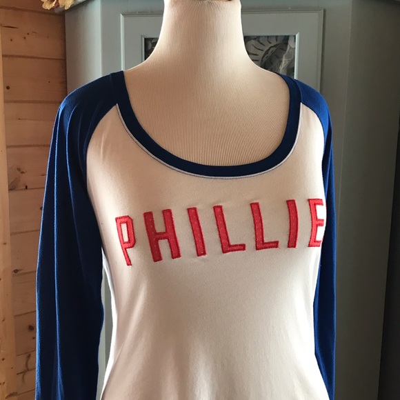 Victorias Secret PINK Phillies Tee.••RARE•• & NEW! - Picture 2 of 5